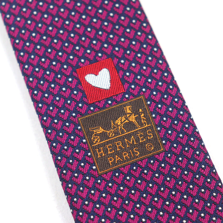 Pristine HERMES tie CRAVATE All-over pattern, heart embroidery, H logo silk