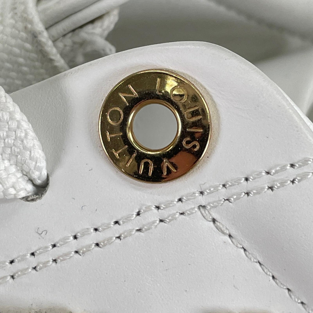 Great LOUIS VUITTON sneakers Timeout line LV rhinestone embellishment white leather 36