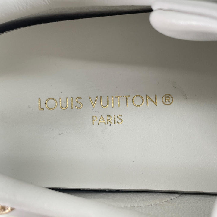 Great LOUIS VUITTON sneakers Timeout line LV rhinestone embellishment white leather 36