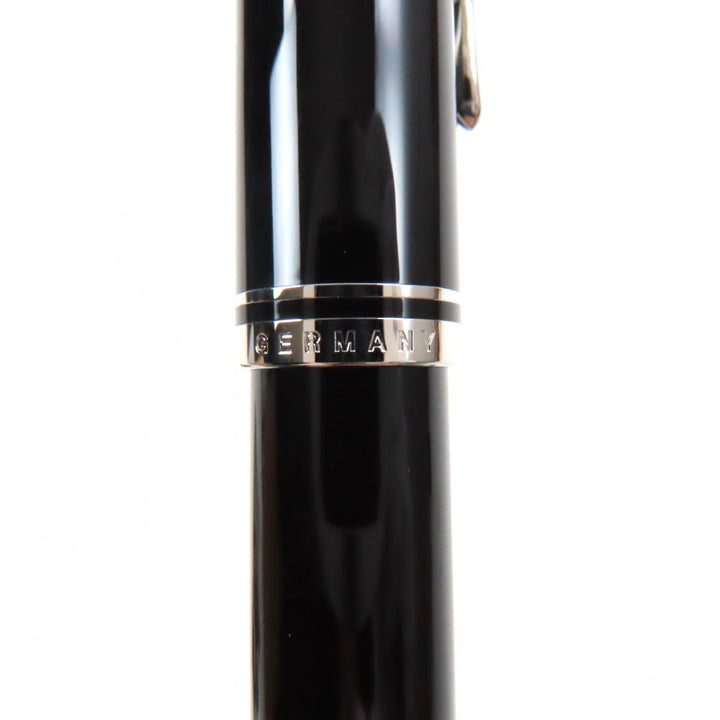 Excellent PERIKAN fountain pen Sovereign Black Silver 14K mens M405