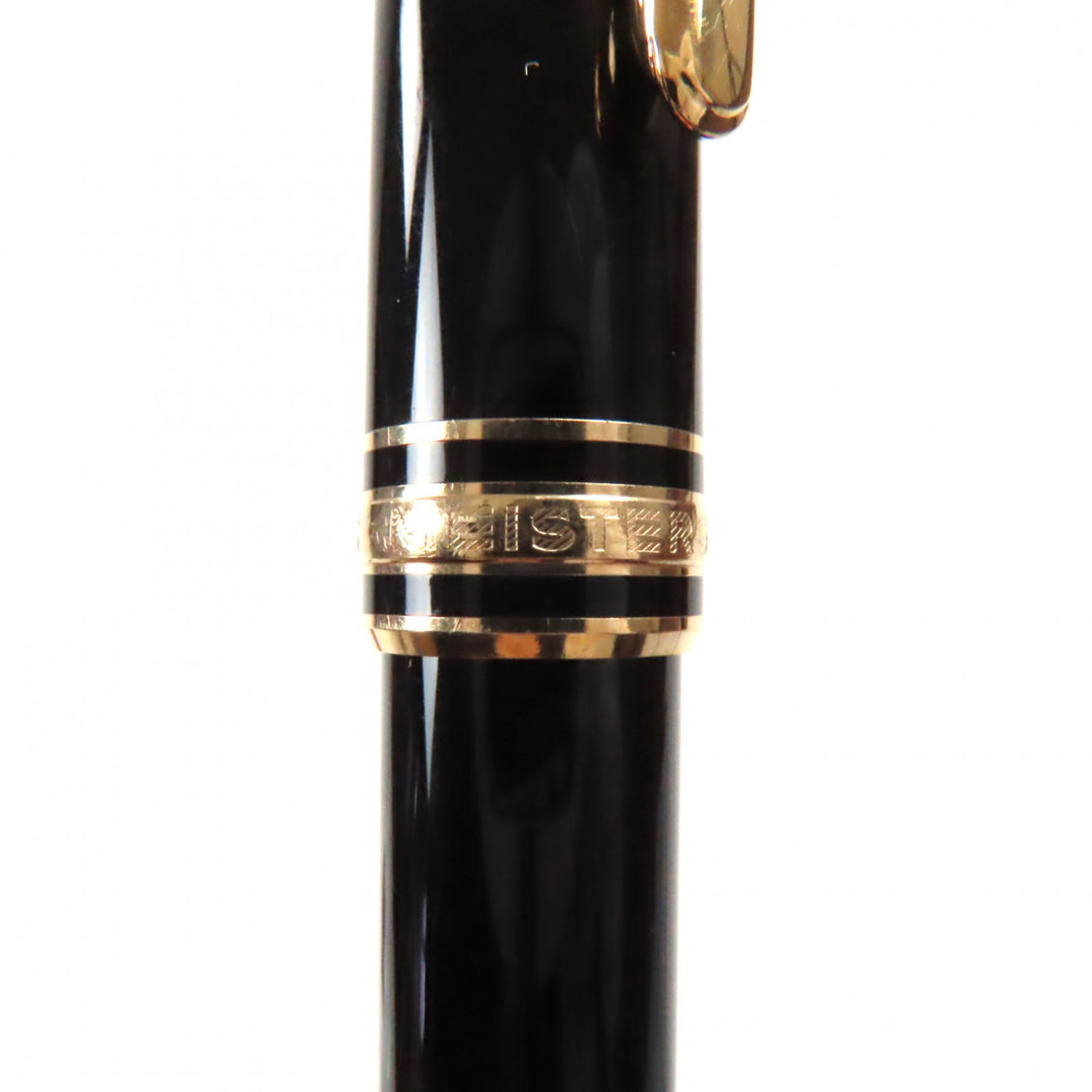 Very Good MONTBLANC Ballpoint pen Meisterstck Classic Black gold ー mens