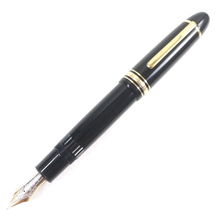 Very Good MONTBLANC fountain pen Meisterstuck 149 white star Black gold 14K mens