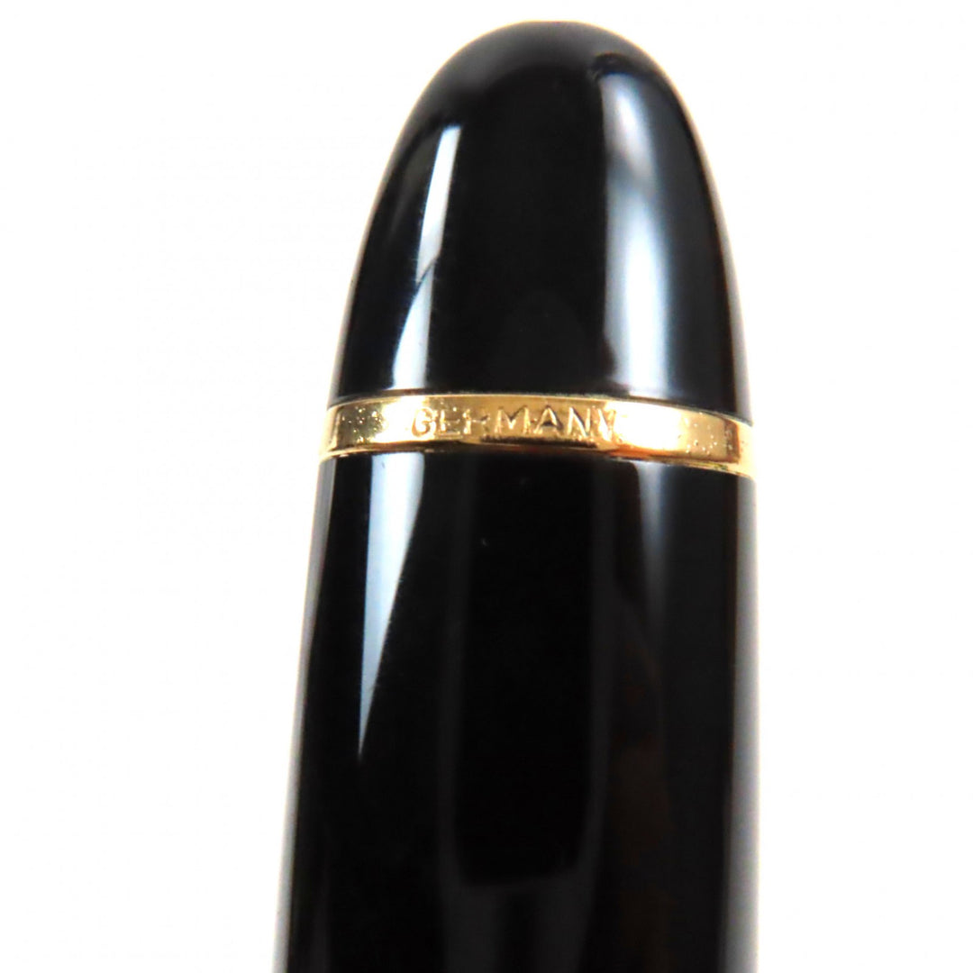Very Good MONTBLANC fountain pen Meisterstuck 149 white star Black gold 14K mens