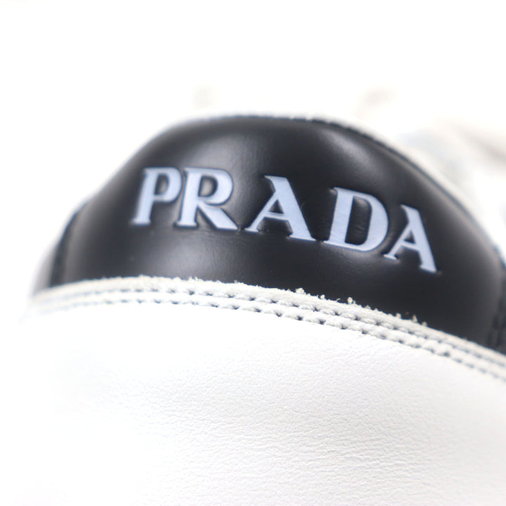 Excellent PRADA Low cut sneakers White black leather mens 8 2EE363