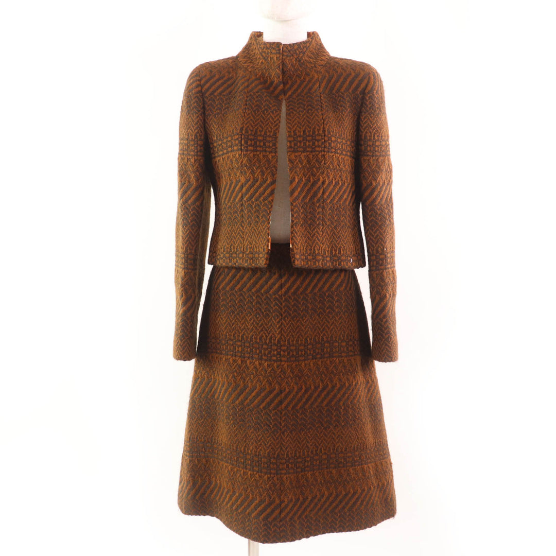 CHANEL two-piece set COCO Mark tweed with logo lining Brown 38 00A P16210W02649