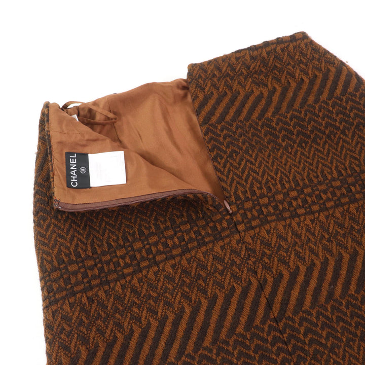 CHANEL two-piece set COCO Mark tweed with logo lining Brown 38 00A P16210W02649