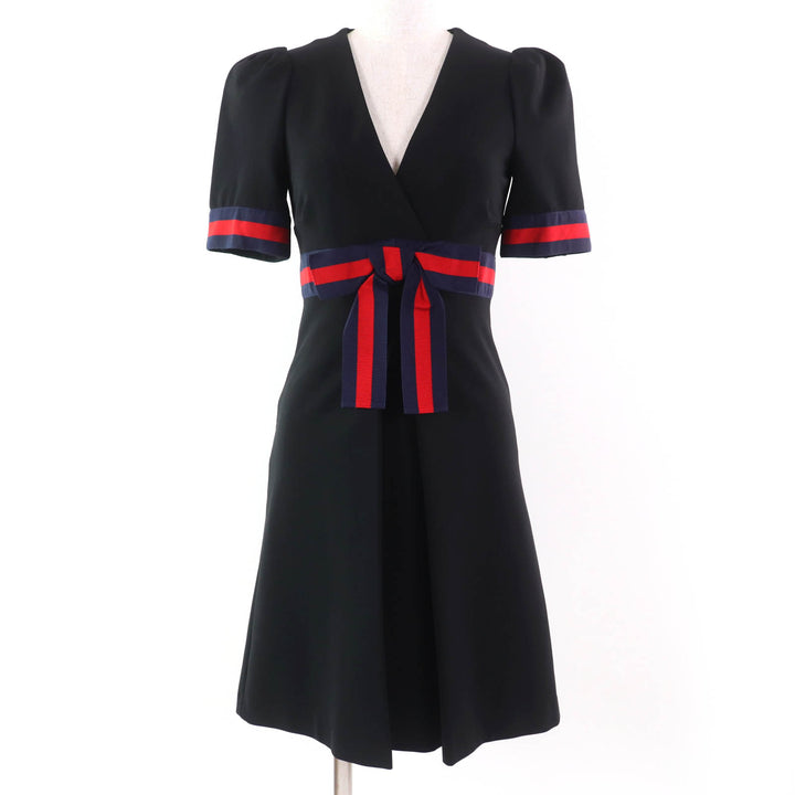 Excellent GUCCI one piece Jersey V-neck Dress with Interlocking G Pearl black XS