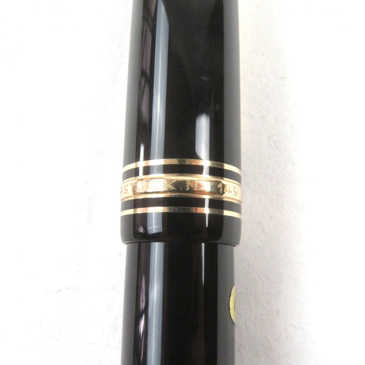 Excellent MONTBLANC fountain pen Meisterstuck 149 White Star logo engraved 18K