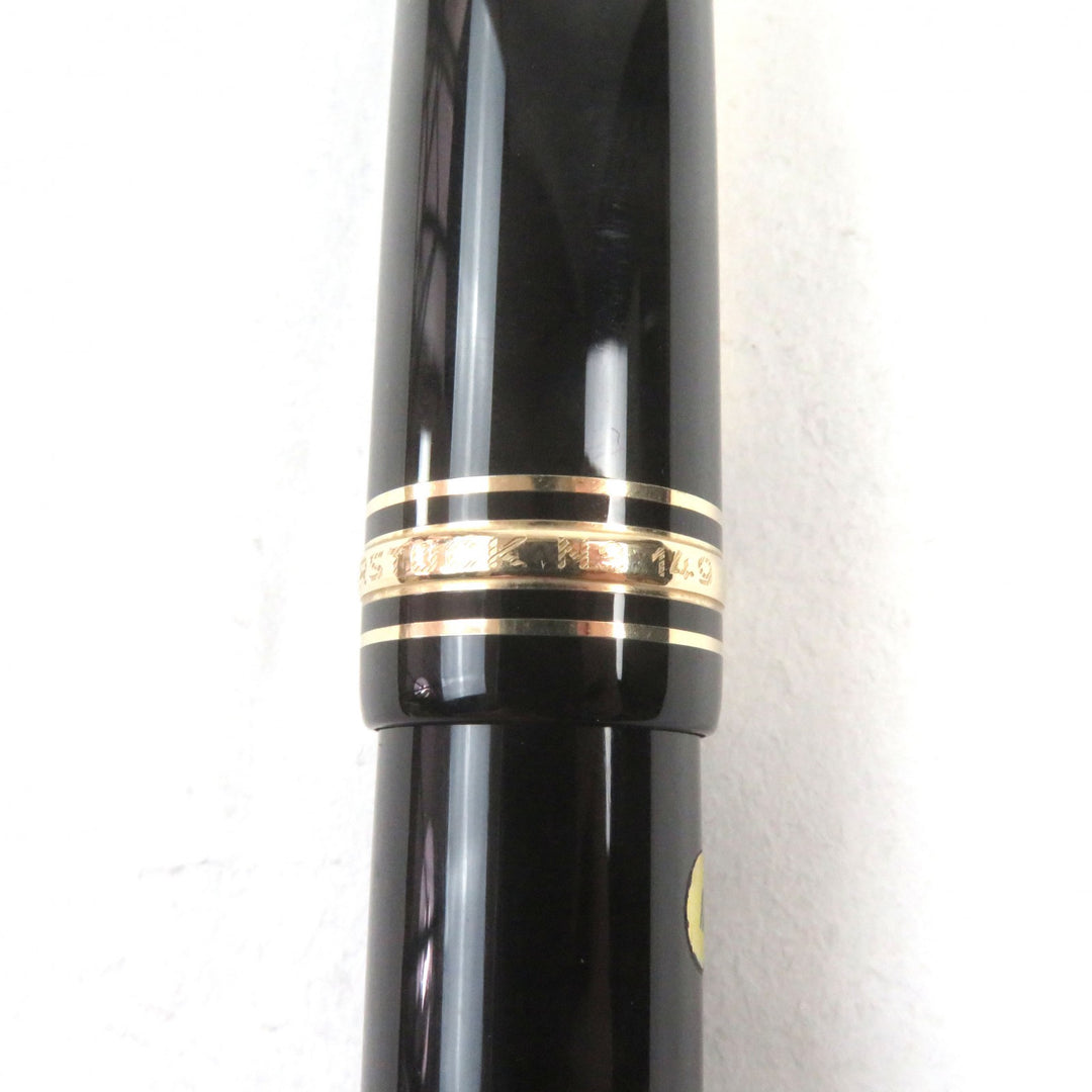 Excellent MONTBLANC fountain pen Meisterstuck 149 White Star logo engraved 18K