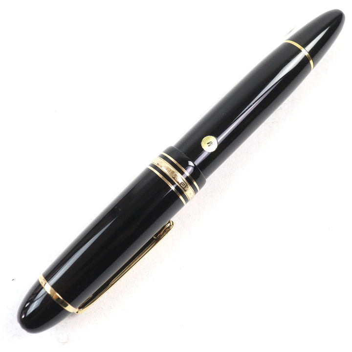 Excellent MONTBLANC fountain pen Meisterstuck 149 White Star logo engraved 18K