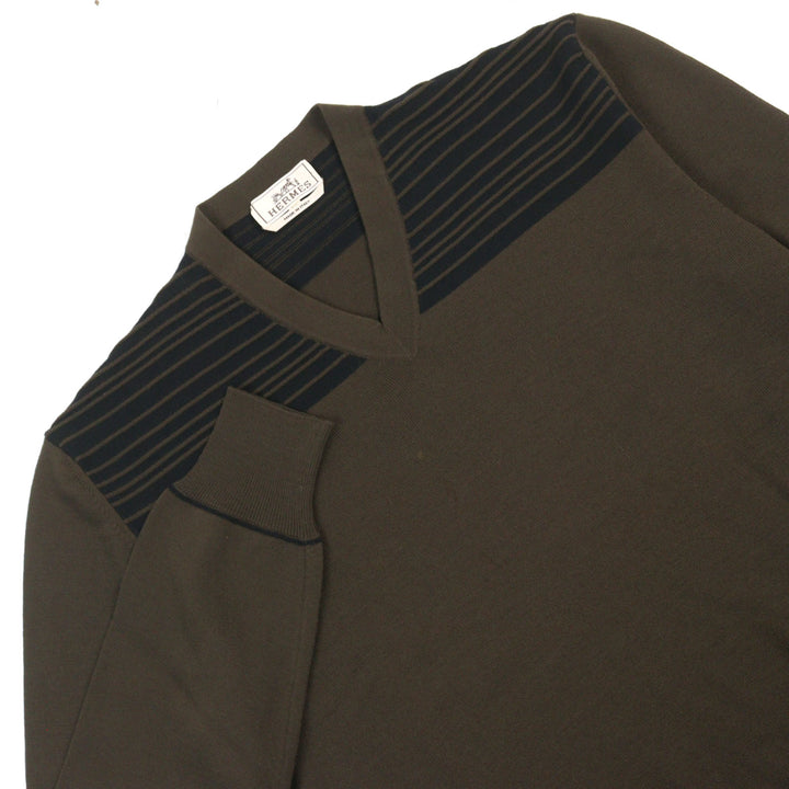 Great HERMES knit V-neck Bicolor Shoulder Border Pattern Khaki Green wool mens