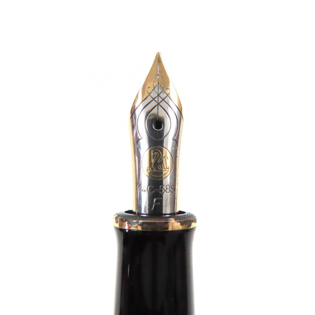 Great PERIKAN fountain pen Sovereign Striped Pattern Green Black Gold 14K M400