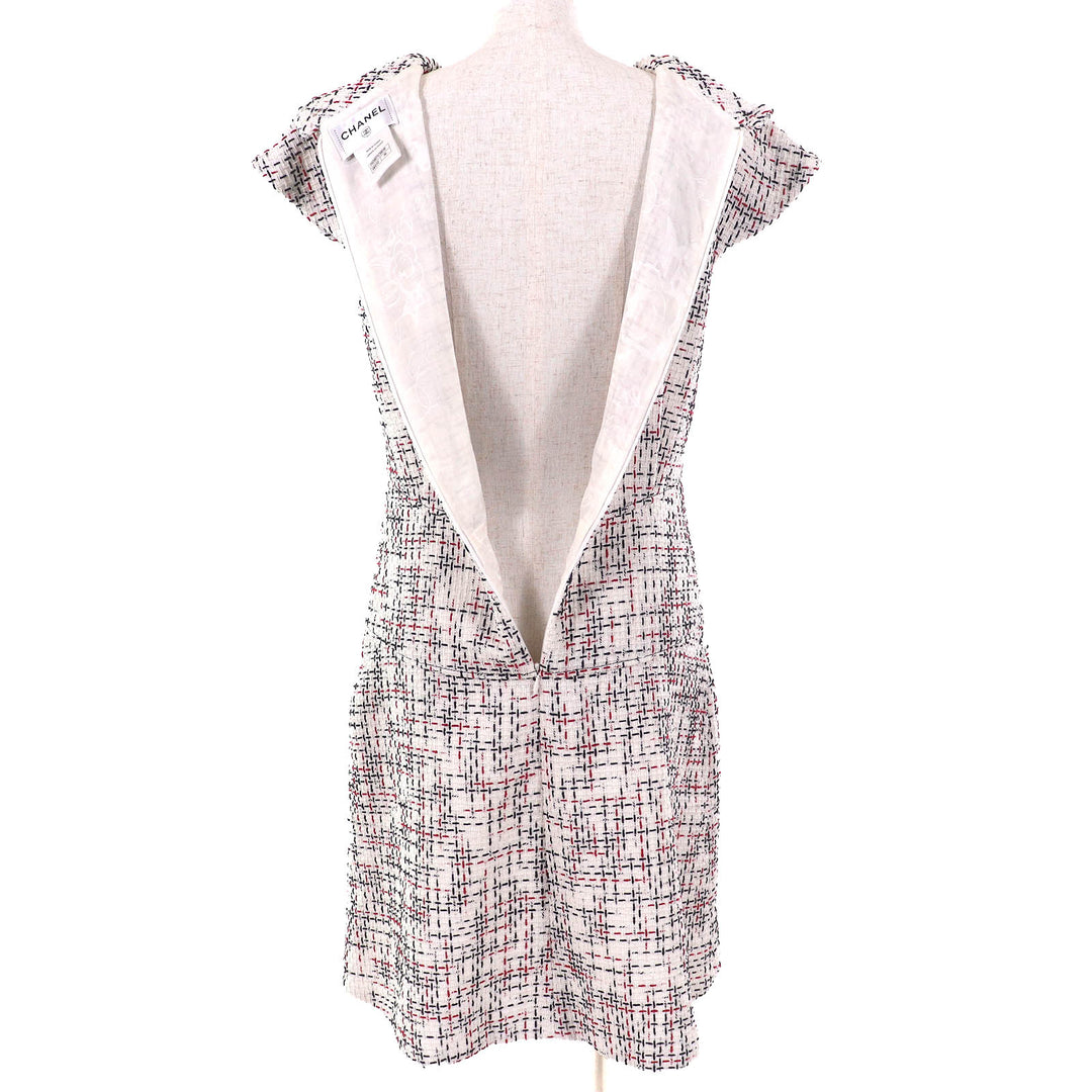 Excellent CHANEL one piece COCO Mark Button French Sleeve Tweed Ivory black red
