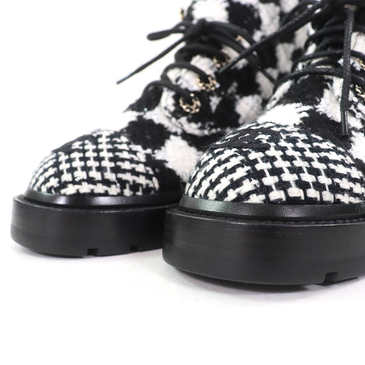 Excellent CHANEL Ankle boots COCO Mark Sequined Plaid Pattern Tweed Short Boots
