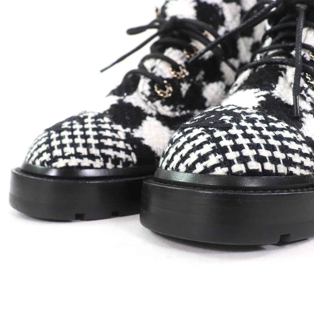 Excellent CHANEL Ankle boots COCO Mark Sequined Plaid Pattern Tweed Short Boots 7.5 G36424