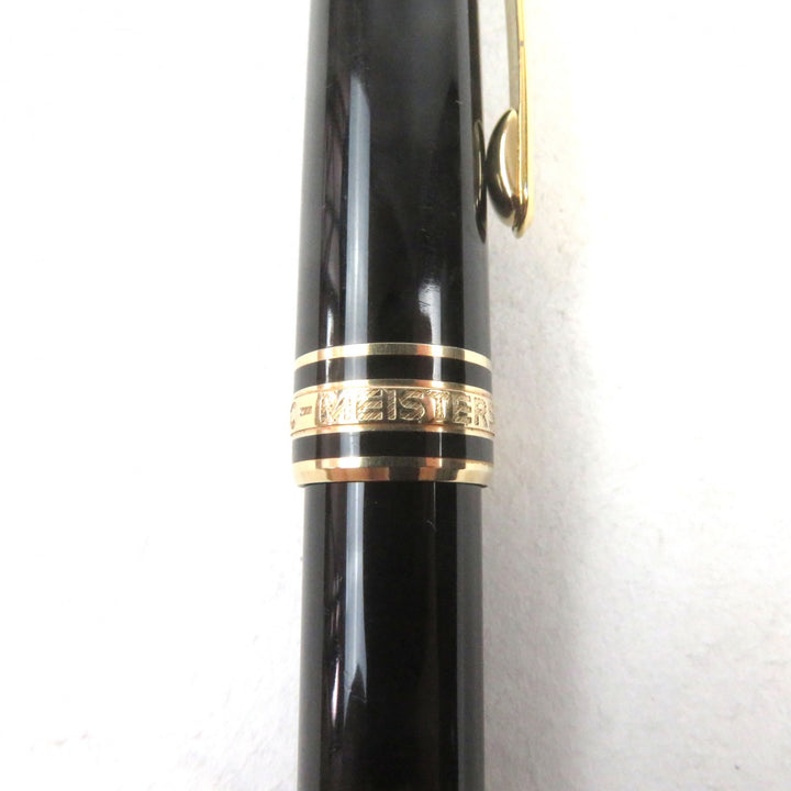 Very Good MONTBLANC Ballpoint pen Meisterstck Classic Logo engraved White Star