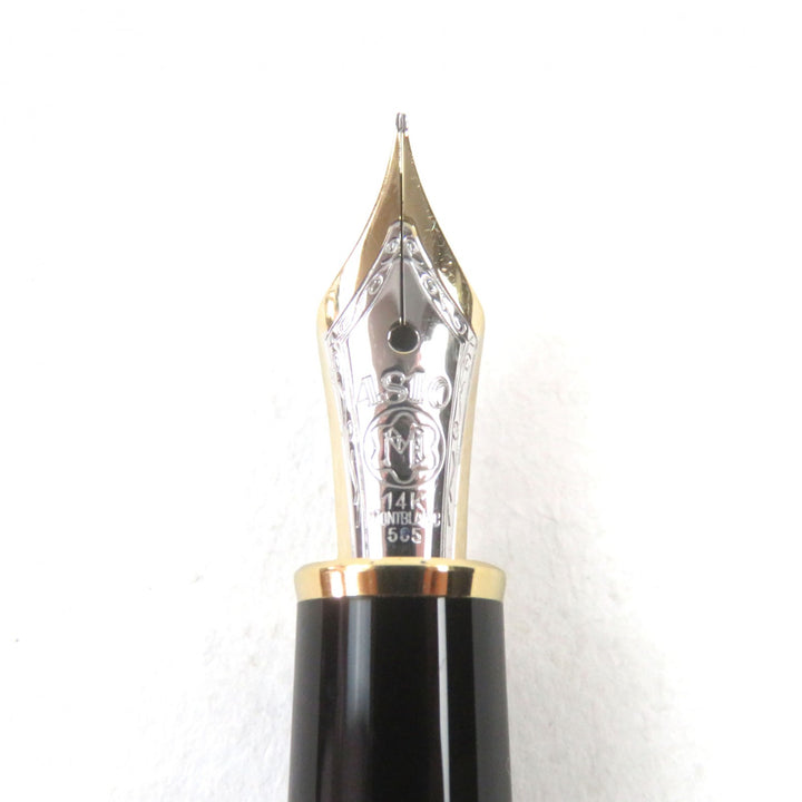 Very Good MONTBLANC fountain pen Meisterstck Classic Logo engraved White Star