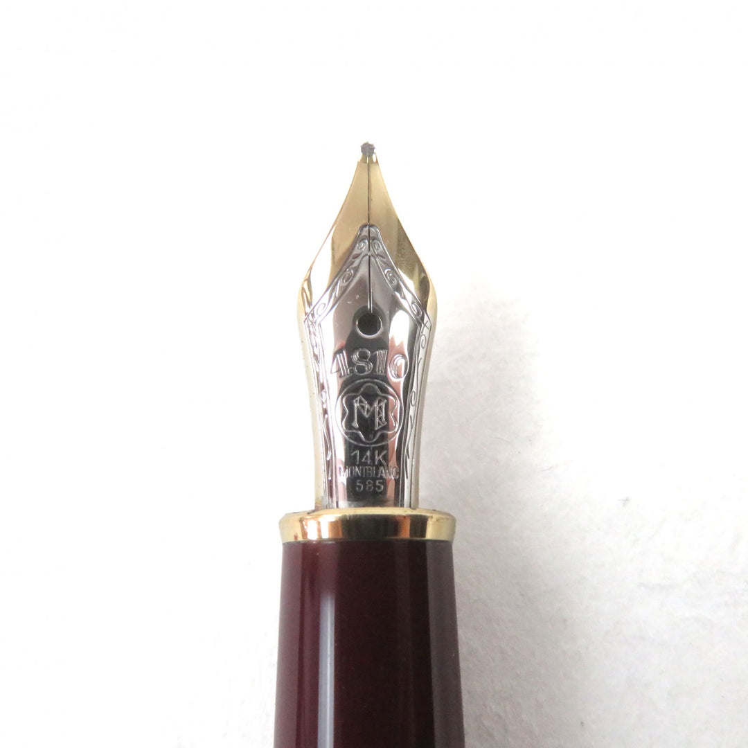 Great MONTBLANC fountain pen Meisterstck Classic Logo engraved White Star 14K