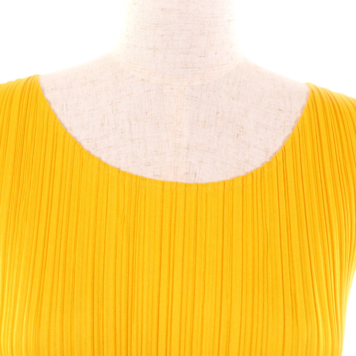 Excellent PLEATS PLEASE one piece yellow polyester Women 3 PP51-JT207