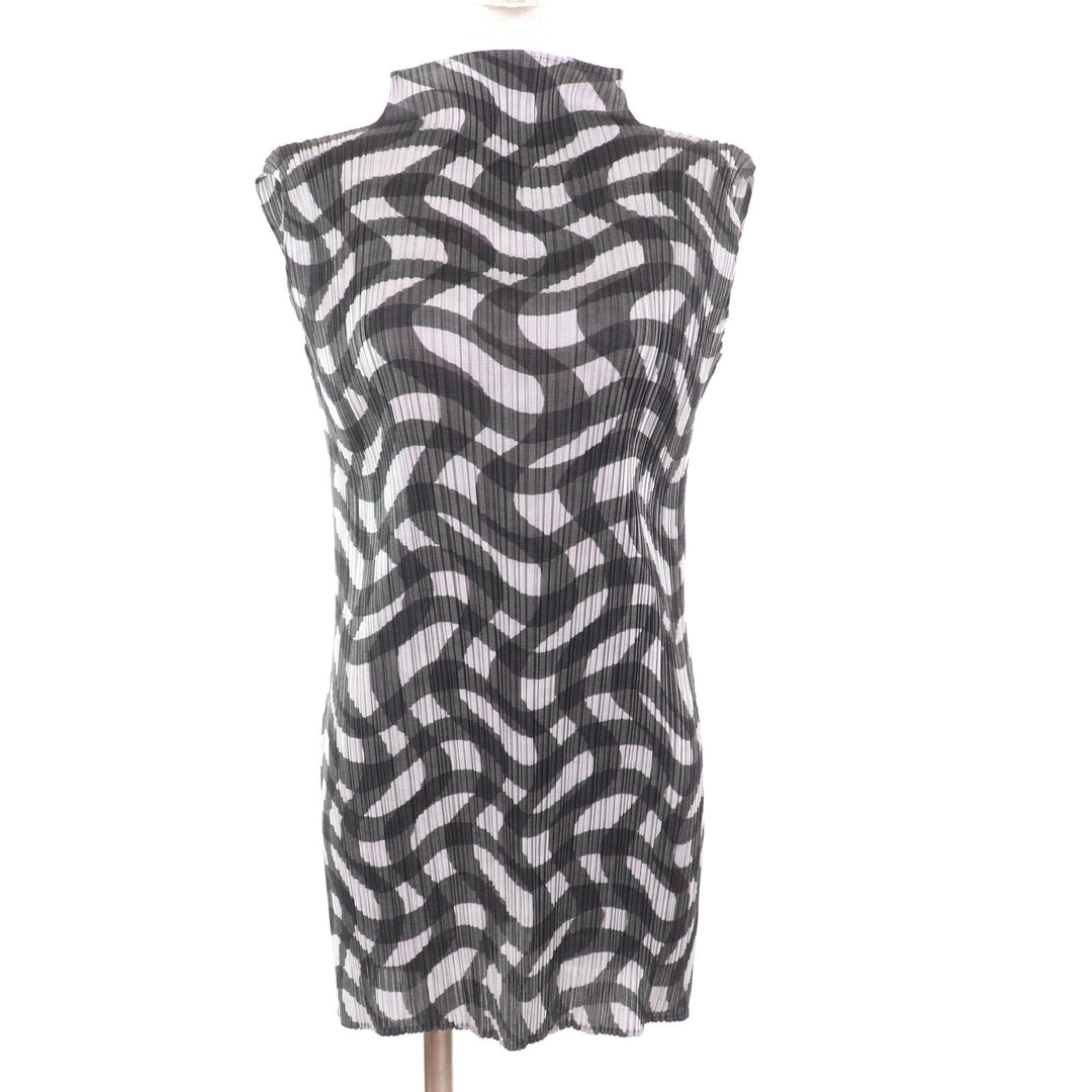 Excellent ISSEY MIYAKE one piece Black Grey polyester Women 3 PP73-JK782