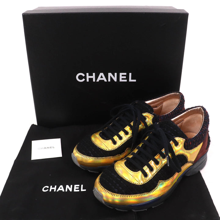 Great CHANEL sneakers COCO Mark Tweed Switch Suede leather Women 35 G30422