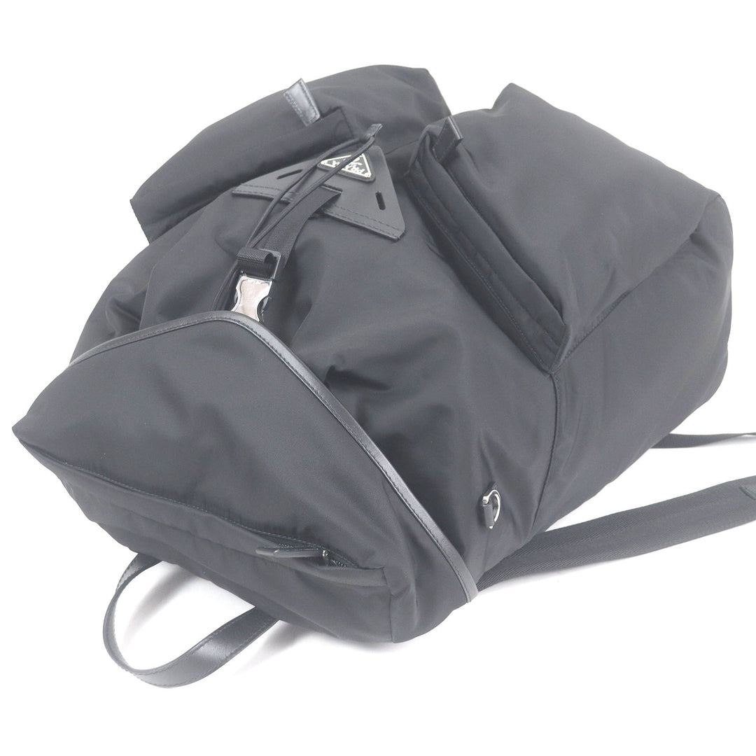 Excellent PRADA Backpack Â· Daypack black Nylon mens 2VZ108