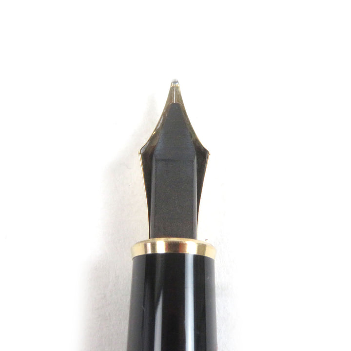 Excellent MONTBLANC fountain pen Meisterstck Classic Cap type Black gold 14K mens