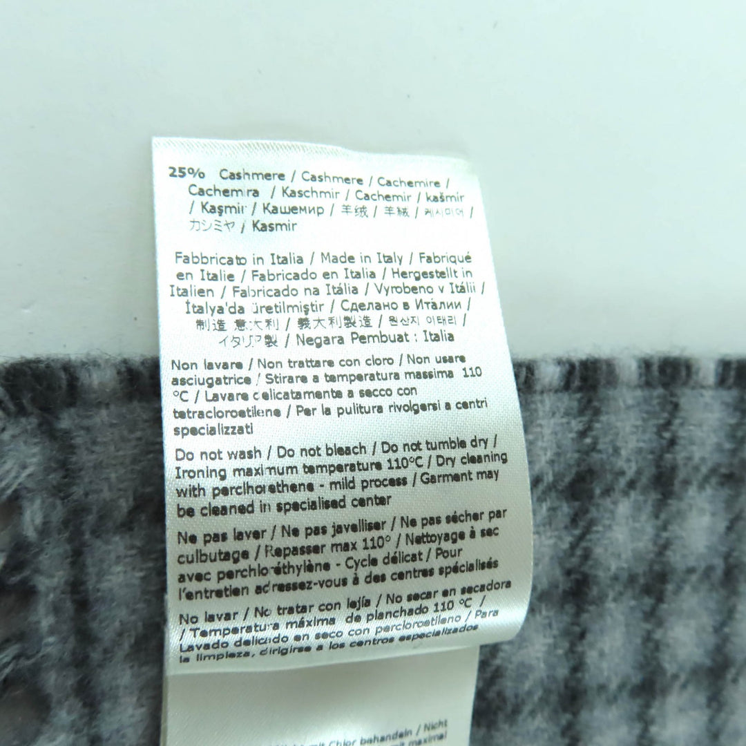 Excellent FENDI Scarf Charcoal gray wool Women FXT334