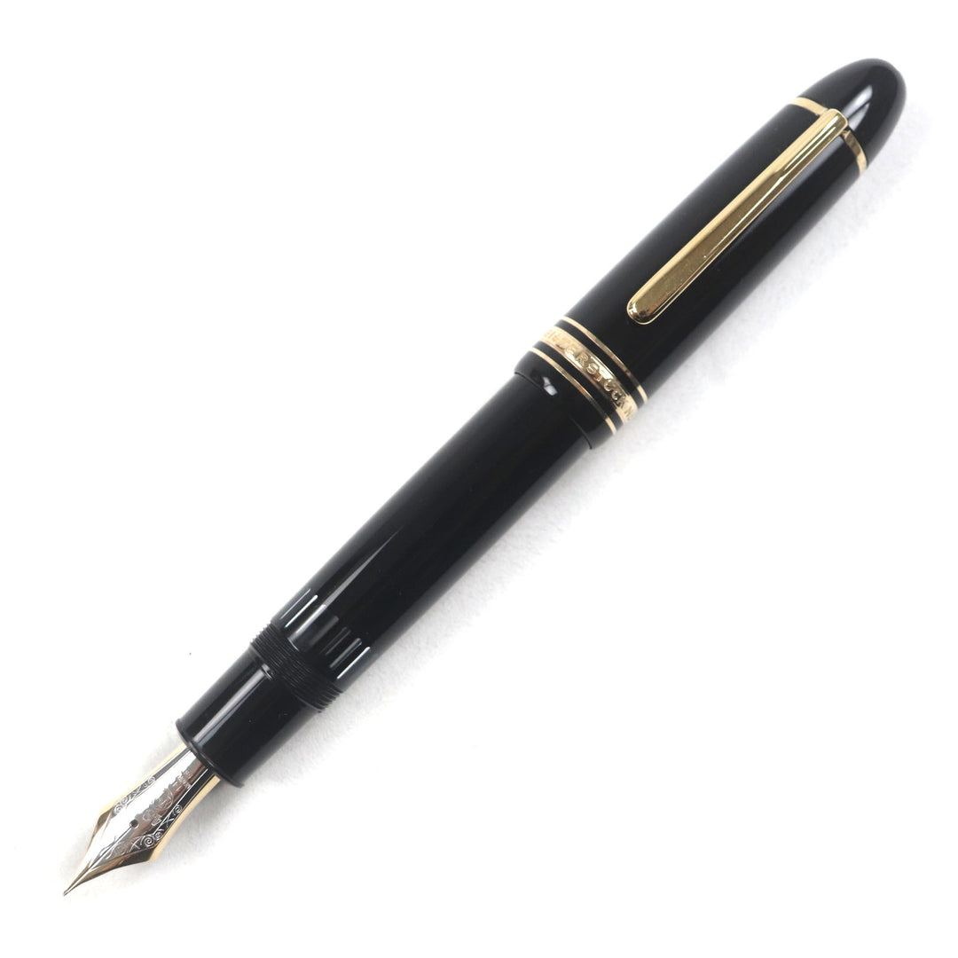 Great MONTBLANC fountain pen Meisterstck 149 white star Black gold 14K mens