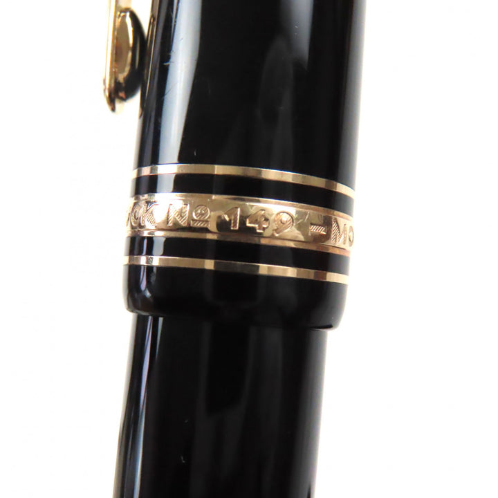 Great MONTBLANC fountain pen Meisterstck 149 white star Black gold 14K mens