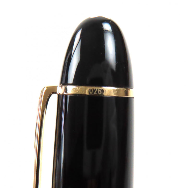 Great MONTBLANC fountain pen Meisterstck 149 white star Black gold 14K mens
