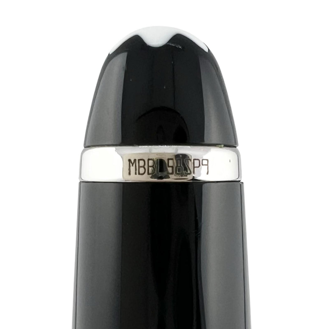 Very Good MONTBLANC Ballpoint pen Meisterstück Classic white star black mens