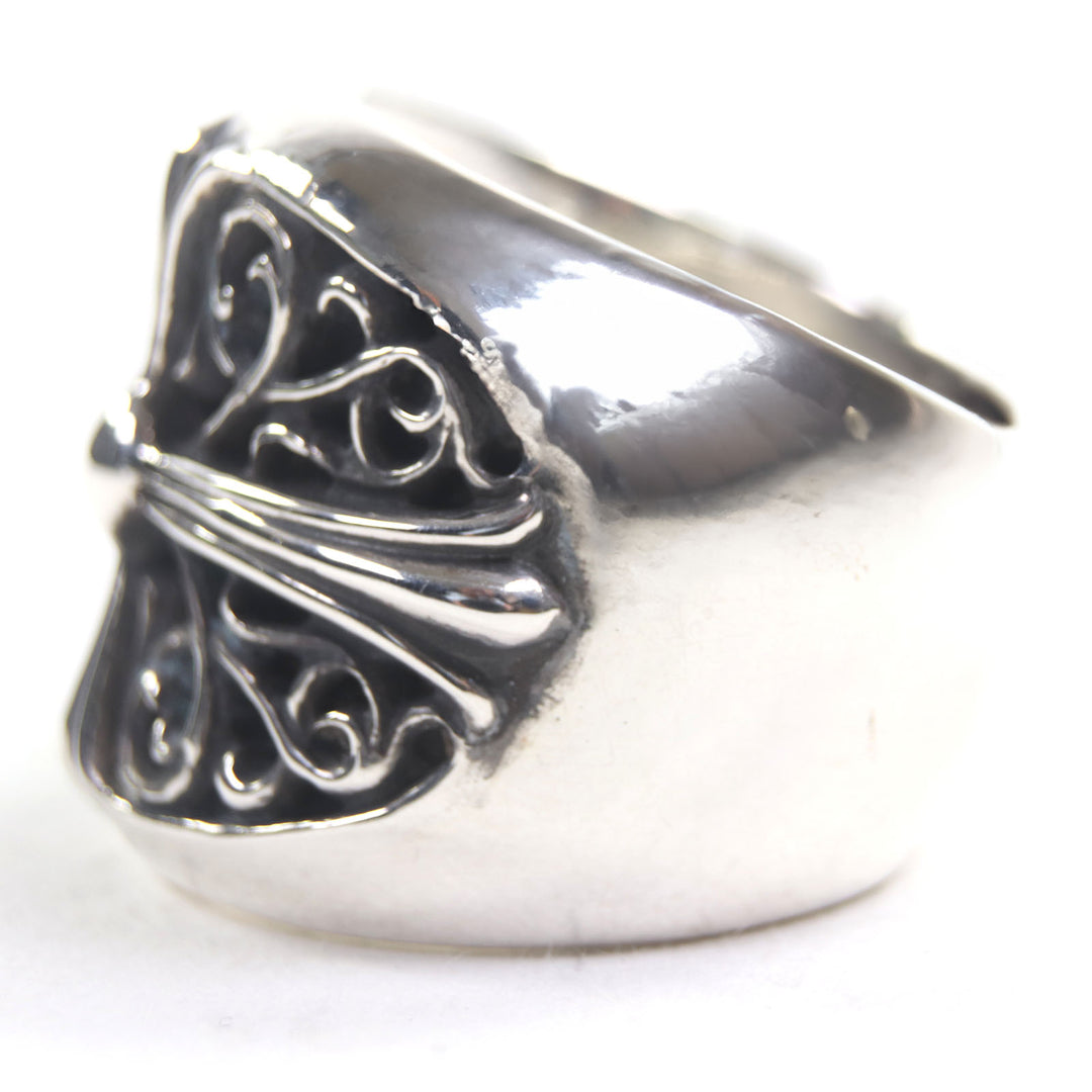 Great CHROME HEARTS Ring Classic oval cross Silver 925 mens
