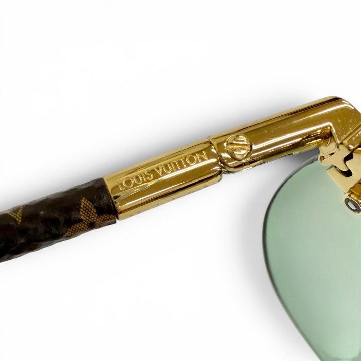 Great LOUIS VUITTON sunglasses Clockwise Monogram Half-Rim Brown mens Z1108E