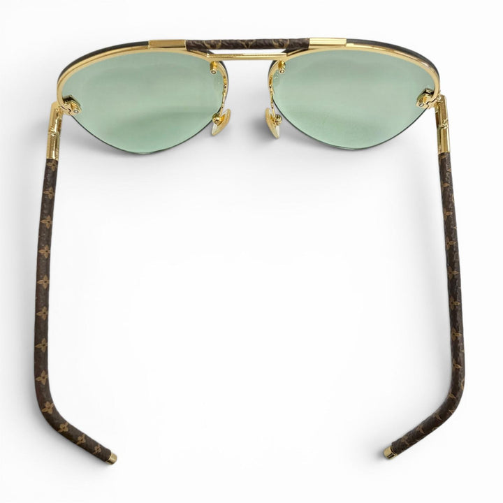 Great LOUIS VUITTON sunglasses Clockwise Monogram Half-Rim Brown mens Z1108E