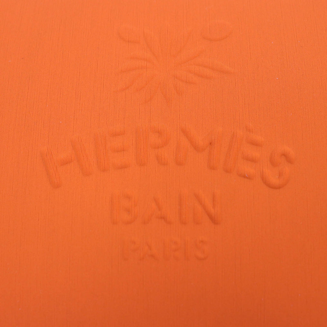 Pristine HERMES Pouch Truth Flat Neoban MM Orange polyamide Women