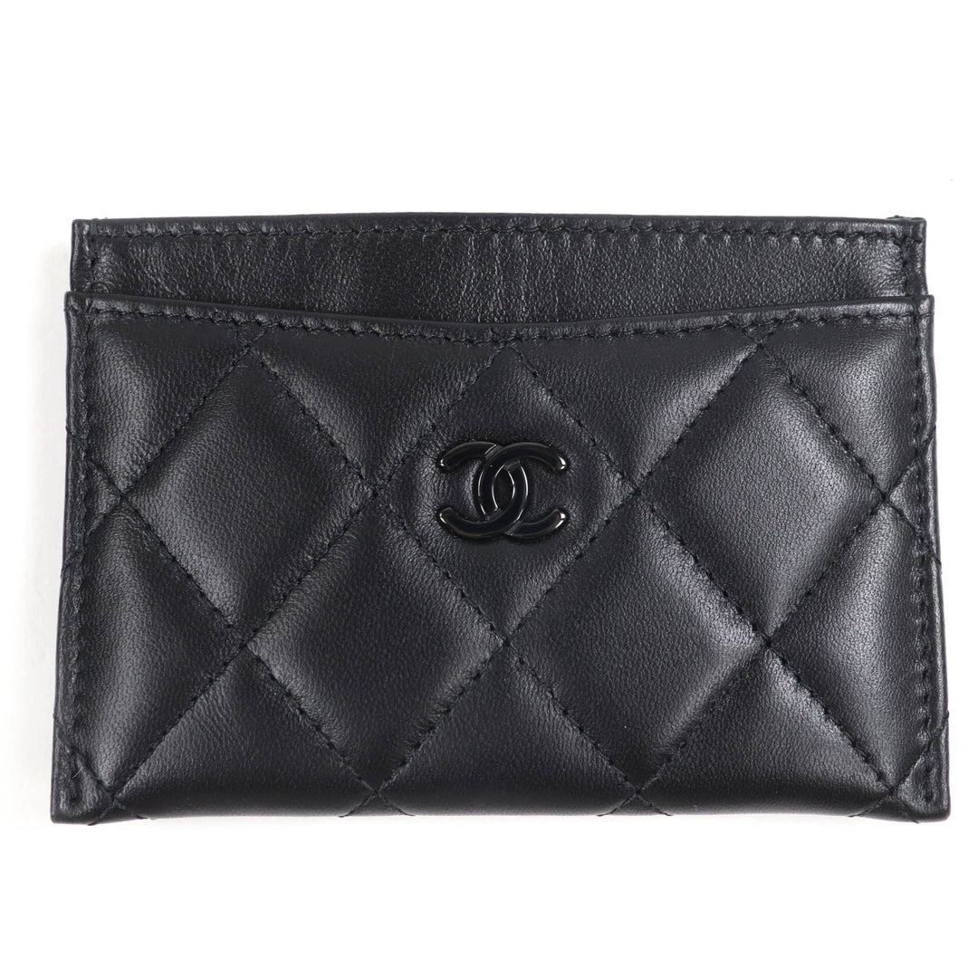 Excellent CHANEL Card Case Matrasse COCO Mark black lambskin Women AP4472