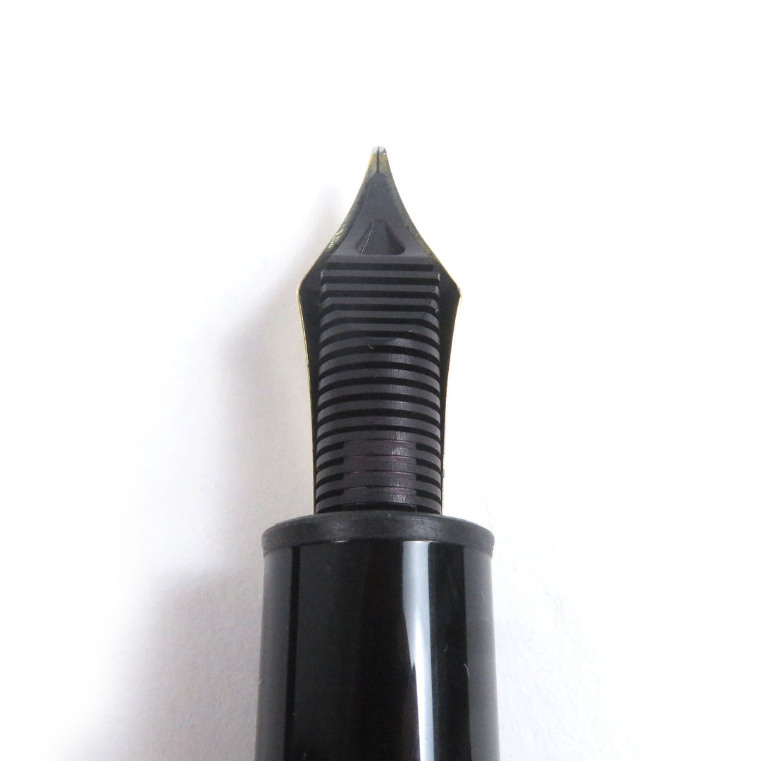 Excellent MONTBLANC fountain pen Meisterstck 149 Cap type Black gold 18K mens
