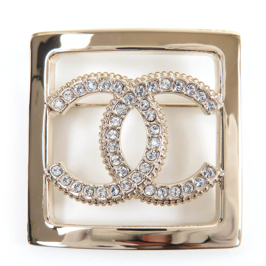 Excellent CHANEL Brooch COCO Mark rhinestone gold Women A23P