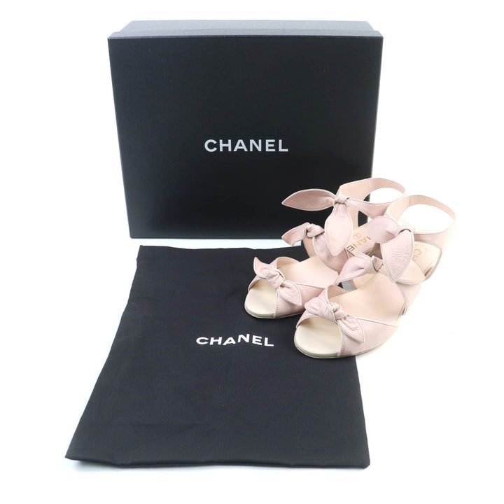 Excellent CHANEL Sandals pink leather Women 35.5 G35297
