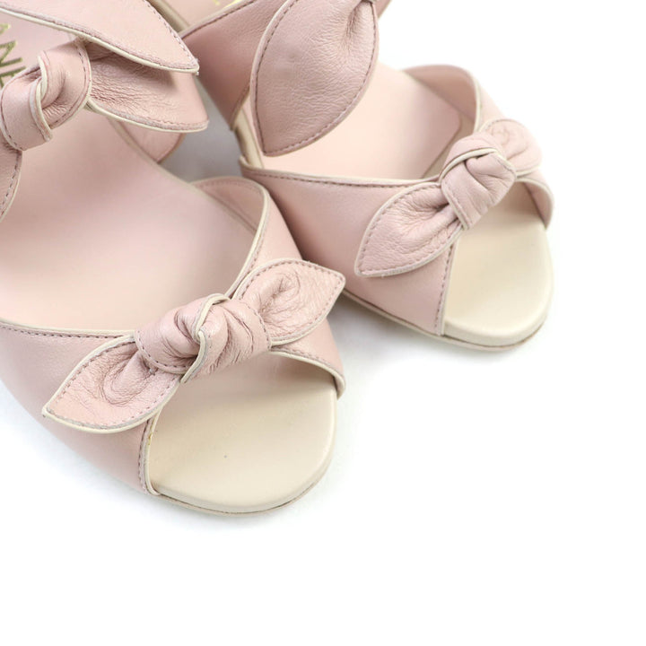 Excellent CHANEL Sandals pink leather Women 35.5 G35297