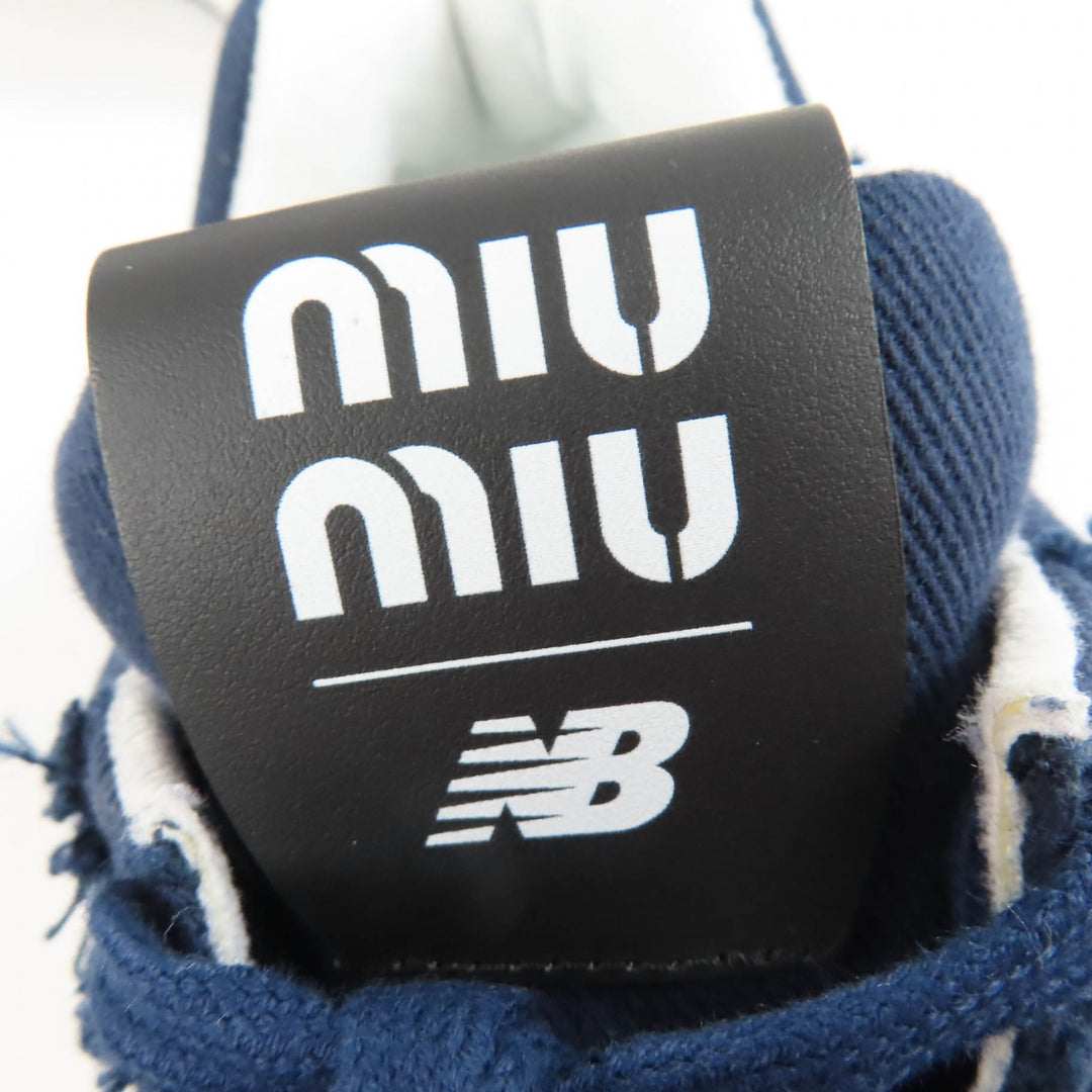 Excellent MIUMIU New Balance sneakers Logo fringed canvas Navy canvas Women 39 574