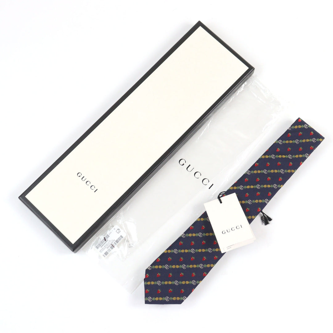 Pristine GUCCI tie GG logo, bee embroidery, pineapple, strawberry Navy silk men 597093