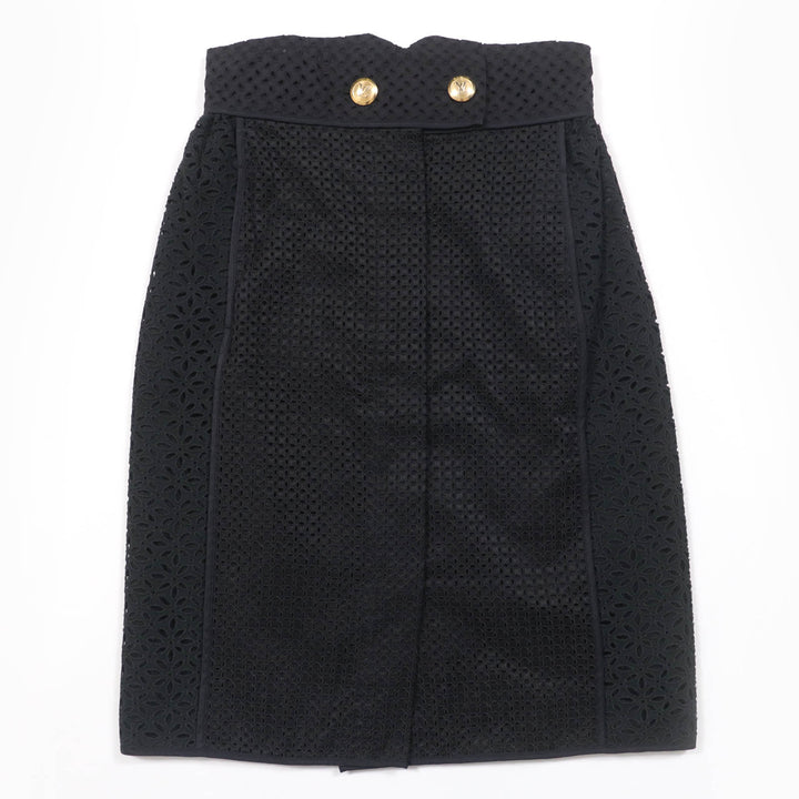Great LOUIS VUITTON skirt Eyelet lace flower design with LV gold buttons black