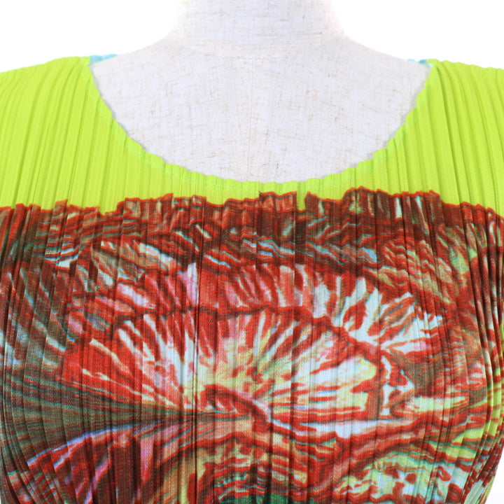 Excellent PLEATS PLEASE T-shirt Carnation Short Sleeve multicolor Women 3