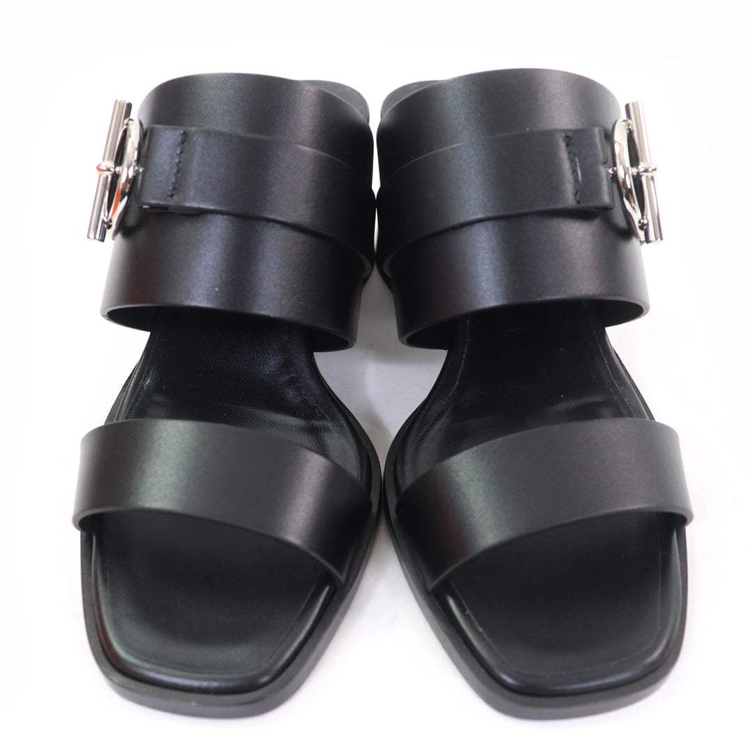 Excellent HERMES Sandals cute Purchased in 2025 Glennan Metal Leather black