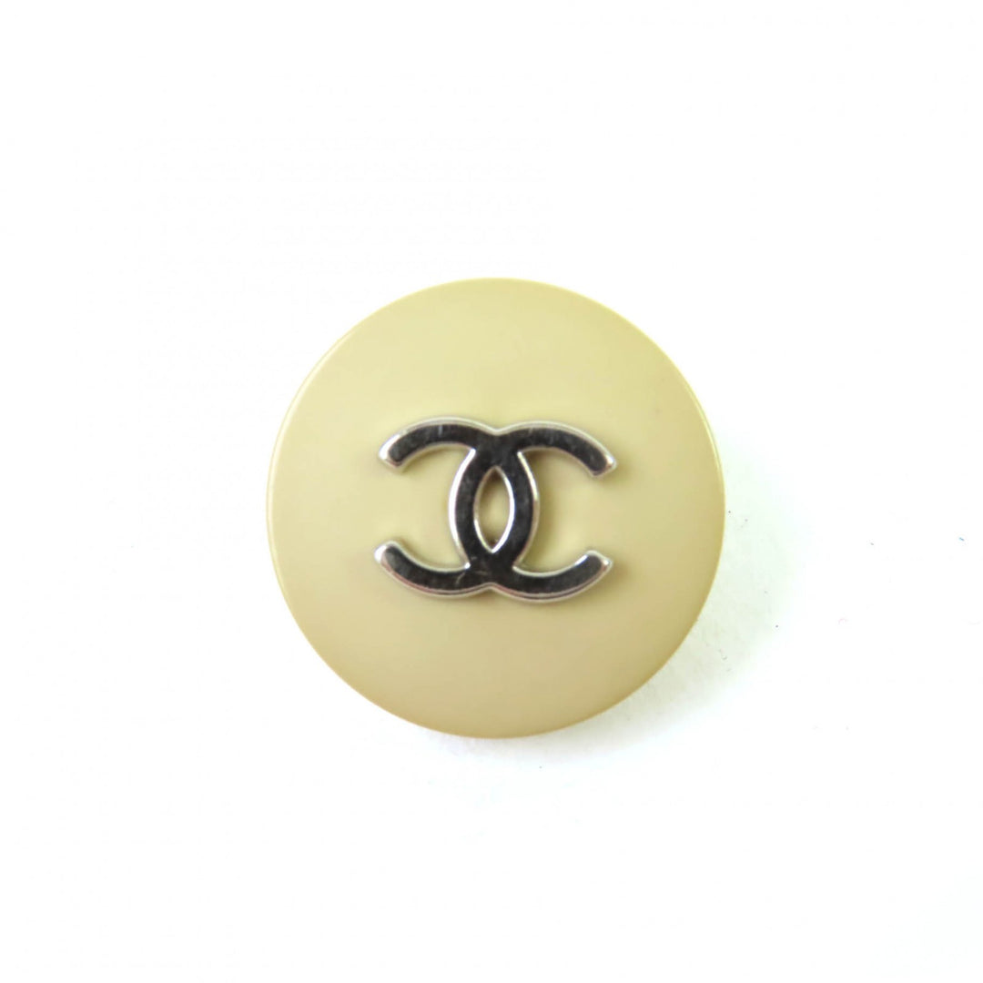 Great CHANEL COCO Mark button 7 pieces beige Women