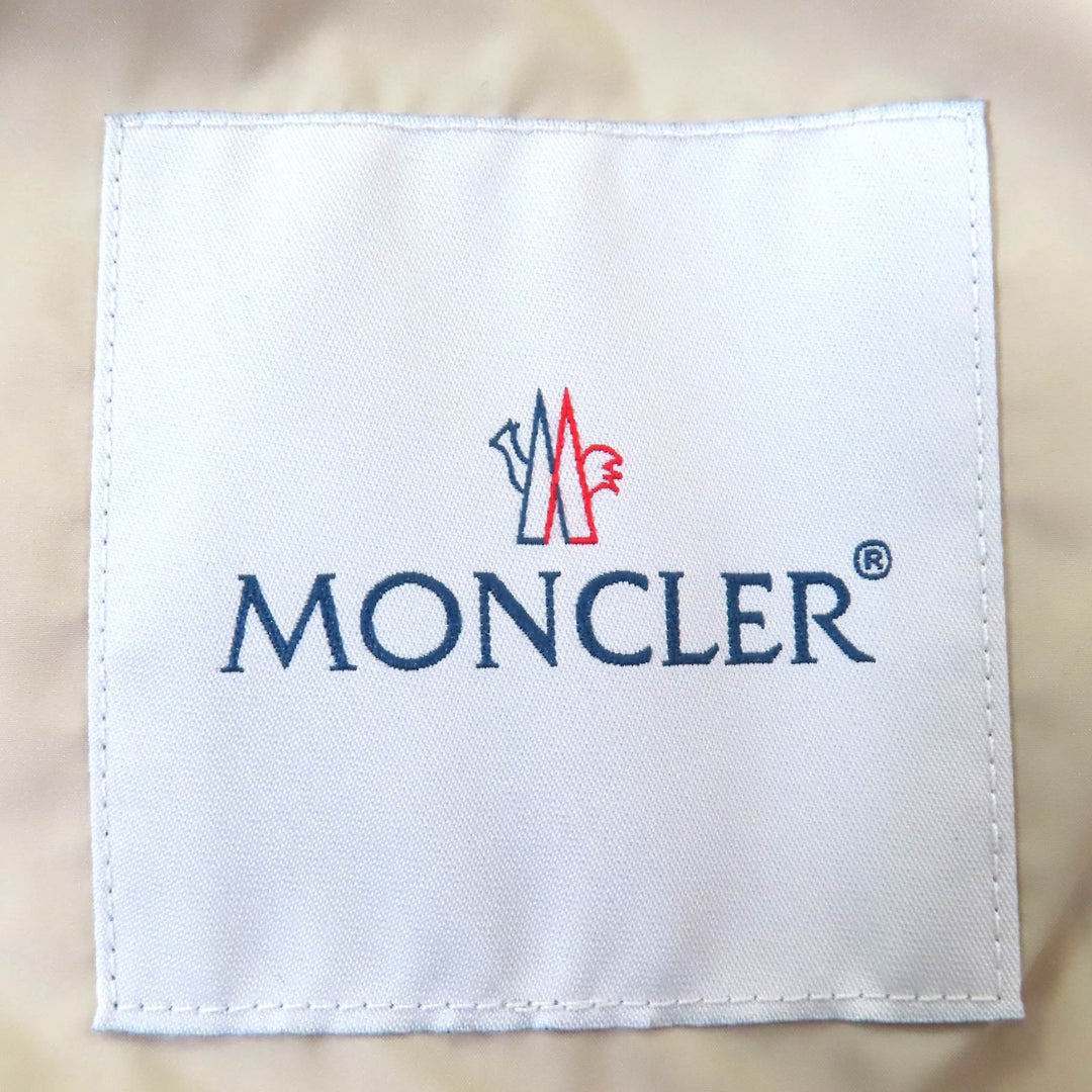 Pristine MONCLER Down jacket COURLIS Logo patch quilted light Sand beige Women 2