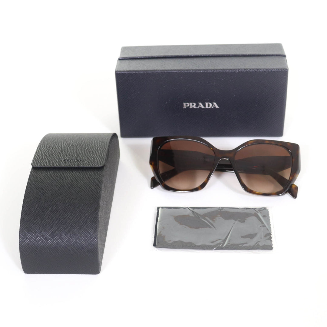 Excellent PRADA sunglasses Tortoiseshell pattern with logo Brown Women SPR19Z