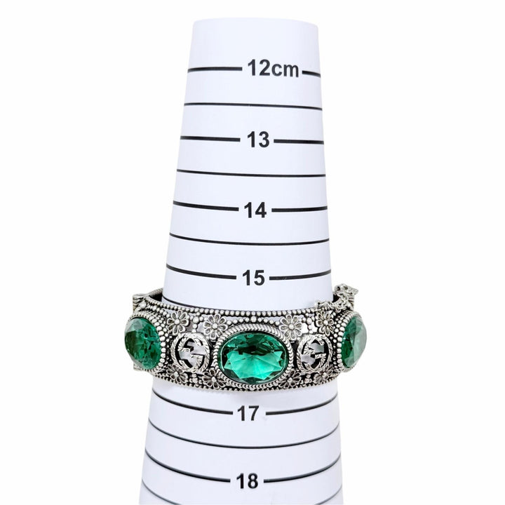 Great GUCCI Bangle Interlocking G Flower Cat Head Green Color Stone 925 87.3g 16